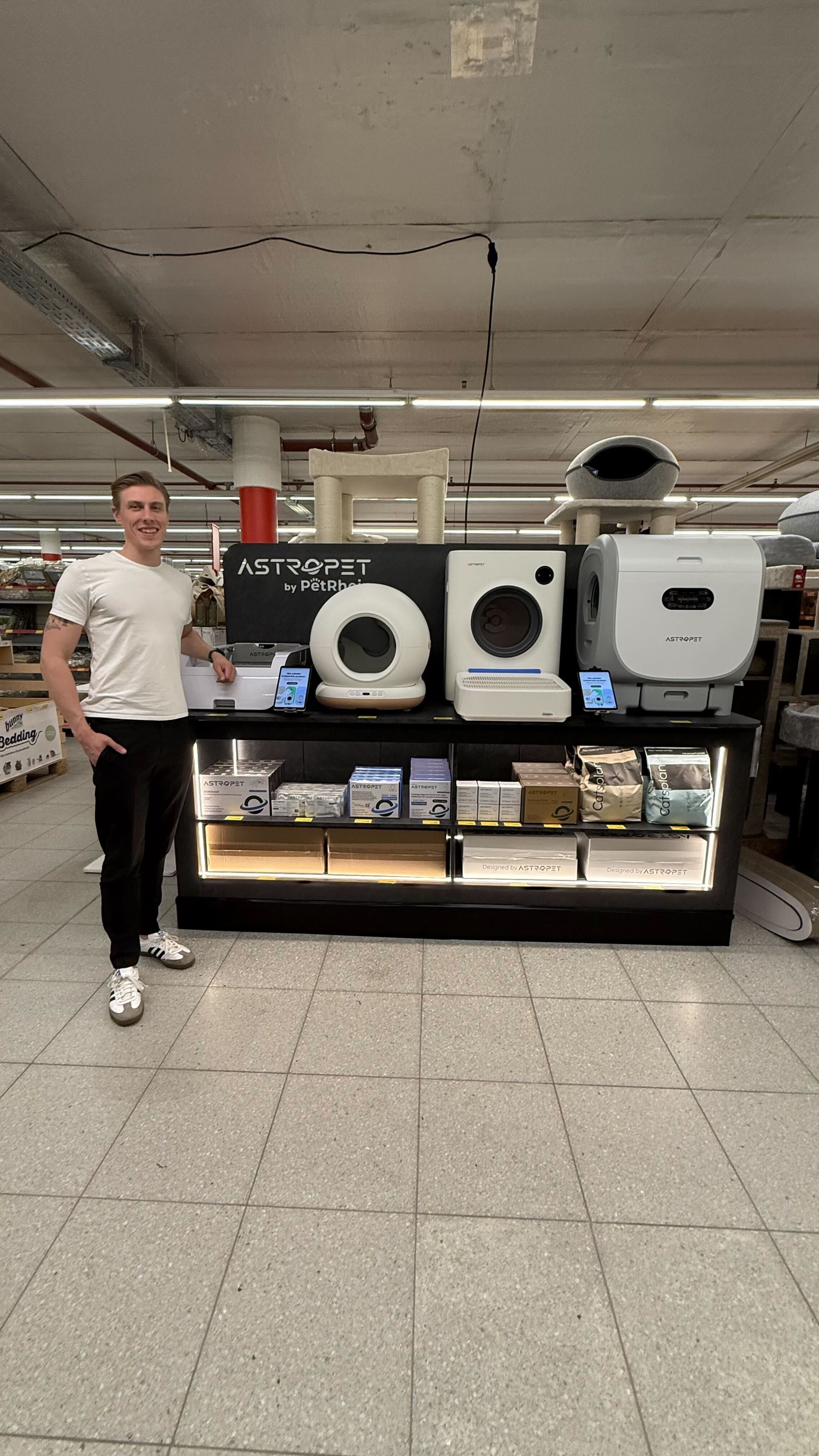 Neuer Meilenstein: AstroPet erobert den Retail